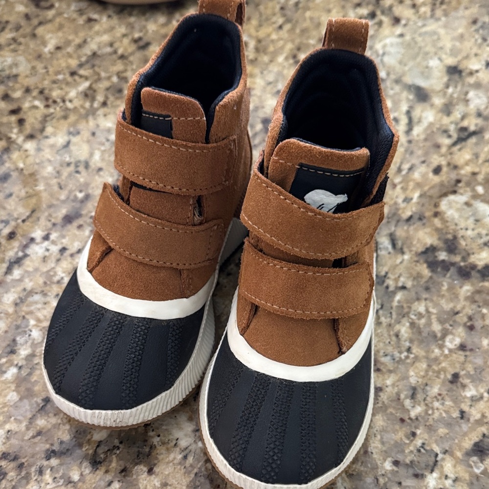 Sorel Kids Brown and Black Duck Boots with White Trim